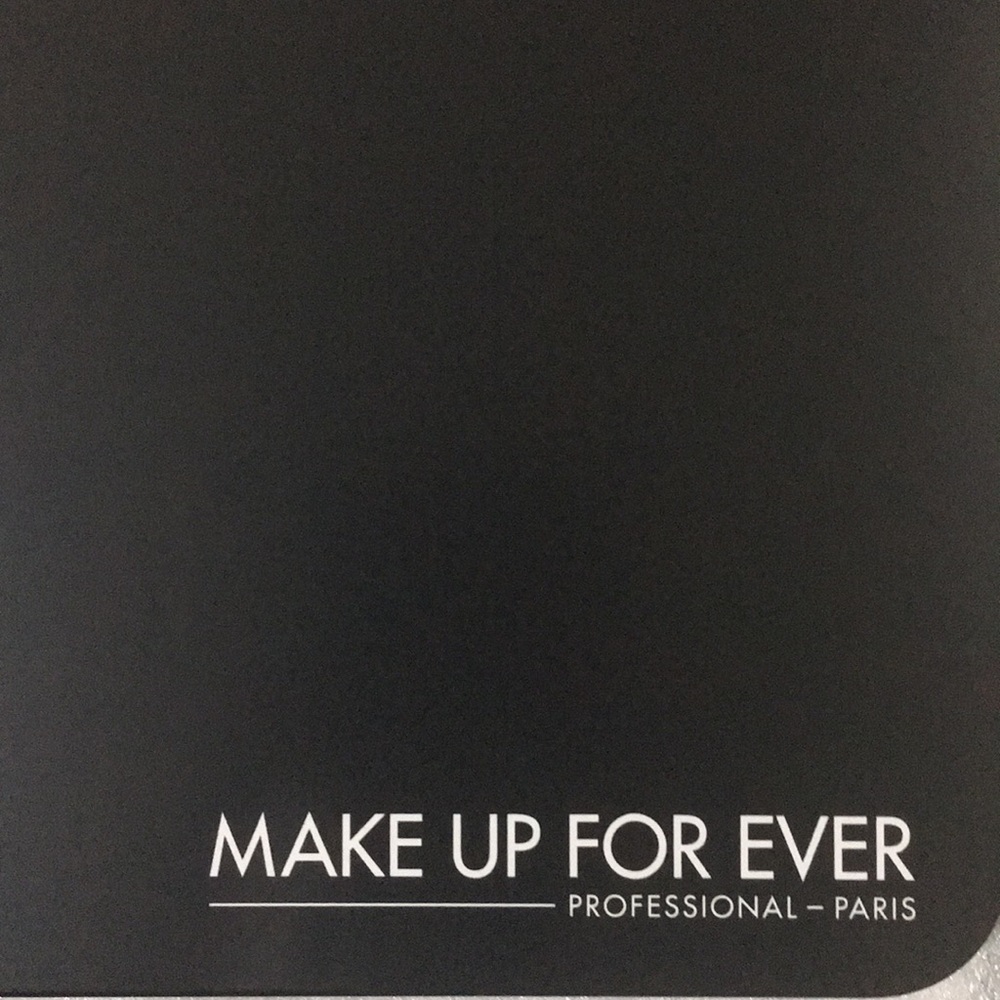 Makeup Forever XL empty magnetic palette